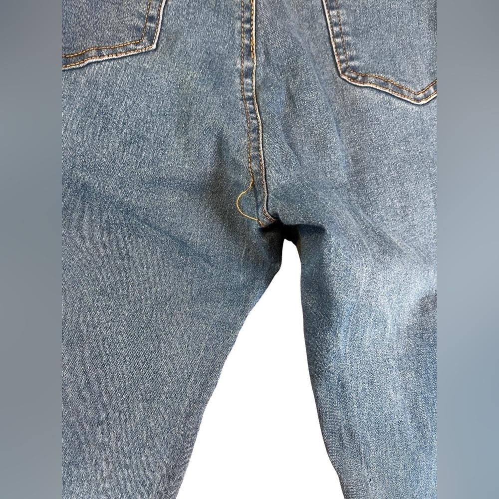 Daisy Distressed Fringe Detail Blue Jeans Size Small - Picture 12 of 16